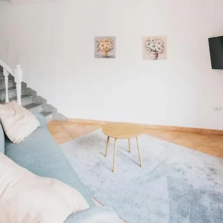 Niki's House Garden Guest house *